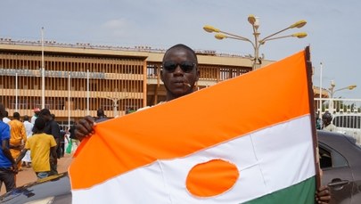 Zbrojna interwencja w Nigrze? Junta zamknęła przestrzeń powietrzną
