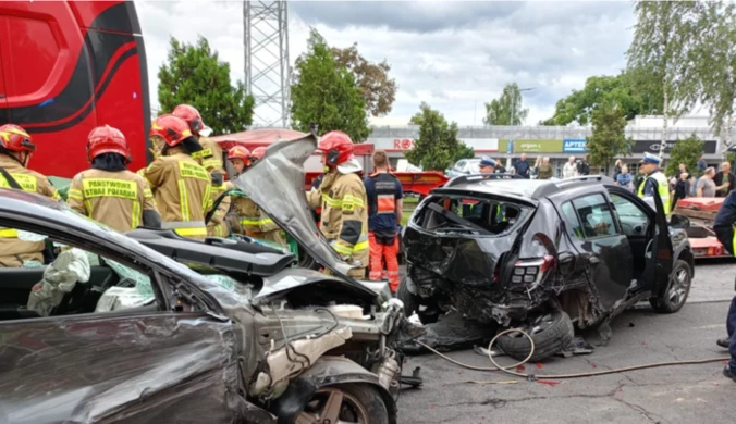 Potężny karambol w Bydgoszczy. W sieci pojawiło się nagranie z wypadku