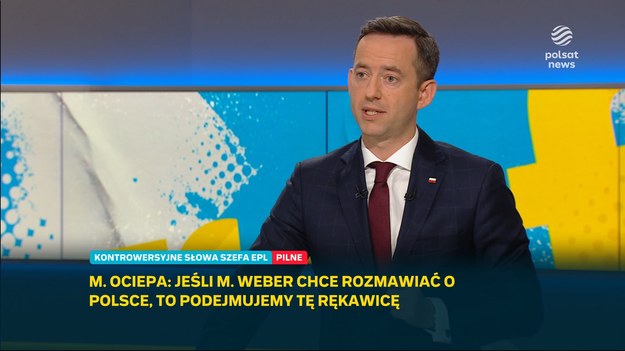 Premier Mateusz Morawiecki wezwał do debaty Manfreda Webera, szefa Europejskiej Partii Ludowej, po tym jak niemiecki polityk skrytykował polski rząd.


- W przypadku Manfreda Webera mówimy o przełożonym polskiej opozycji - powiedział w "Graffiti" Marcin Ociepa, wiceminister obrony narodowej i szef Stowarzyszenia OdNowa. Przypomniał, że do partii niemieckiego polityka "należy Platforma Obywatelska". - Jest szefem Donalda Tuska. Po co rozmawiać z jego reprezentantami w Polsce, jak można rozmawiać z samym liderem? - pytał wiceminister obrony. 

 
Ociepa stwierdził, że Weber odmawia Zjednoczonej Prawicy "prawa do uczestnictwa w życiu publicznym". 


- Proszę zrozumieć, że Donald Tusk jest patologicznym kłamcą. To człowiek, który dzisiaj używa wobec Polski broni masowego rażenia - dodał.
