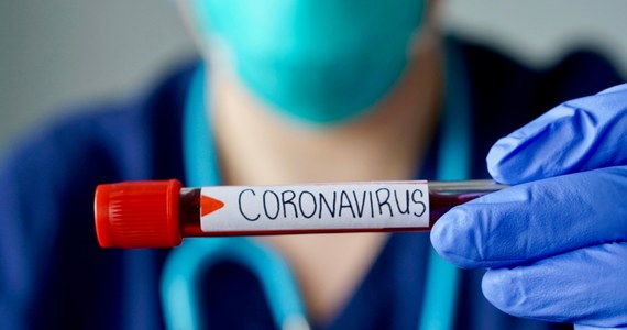 1 lipca w Polsce zniesiono stan zagrożenia epidemicznego. Światowa Organizacja Zdrowia ostrzega jednak przed nowym wariantem koronawirusa - oznaczanym jako EG.5 i nazywanym Eris. Odnotowano go już w 45 krajach.