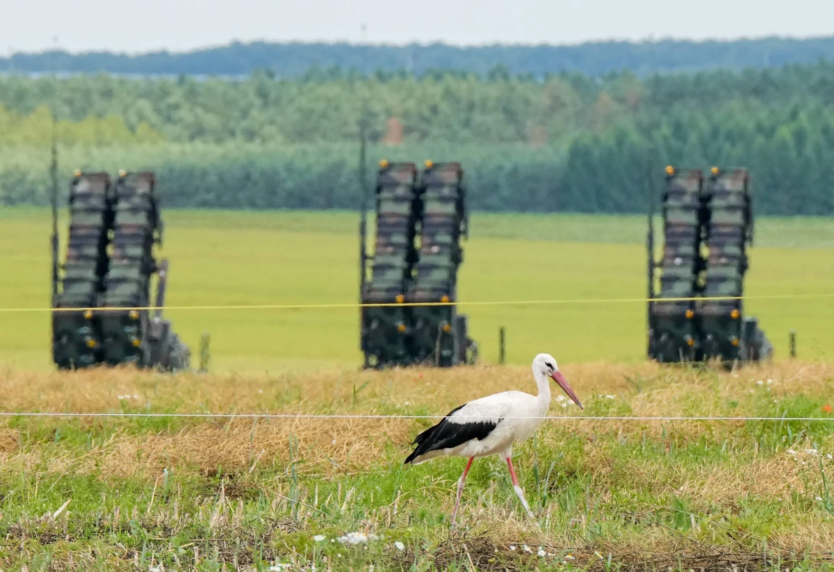 Niemcy zaoferowały Polsce przedłużenie do końca roku rozmieszczenia trzech zestawów systemów obrony powietrznej Patriot. Informacje przekazało Ministerstwo Obrony RFN – podała agencja Reutera.