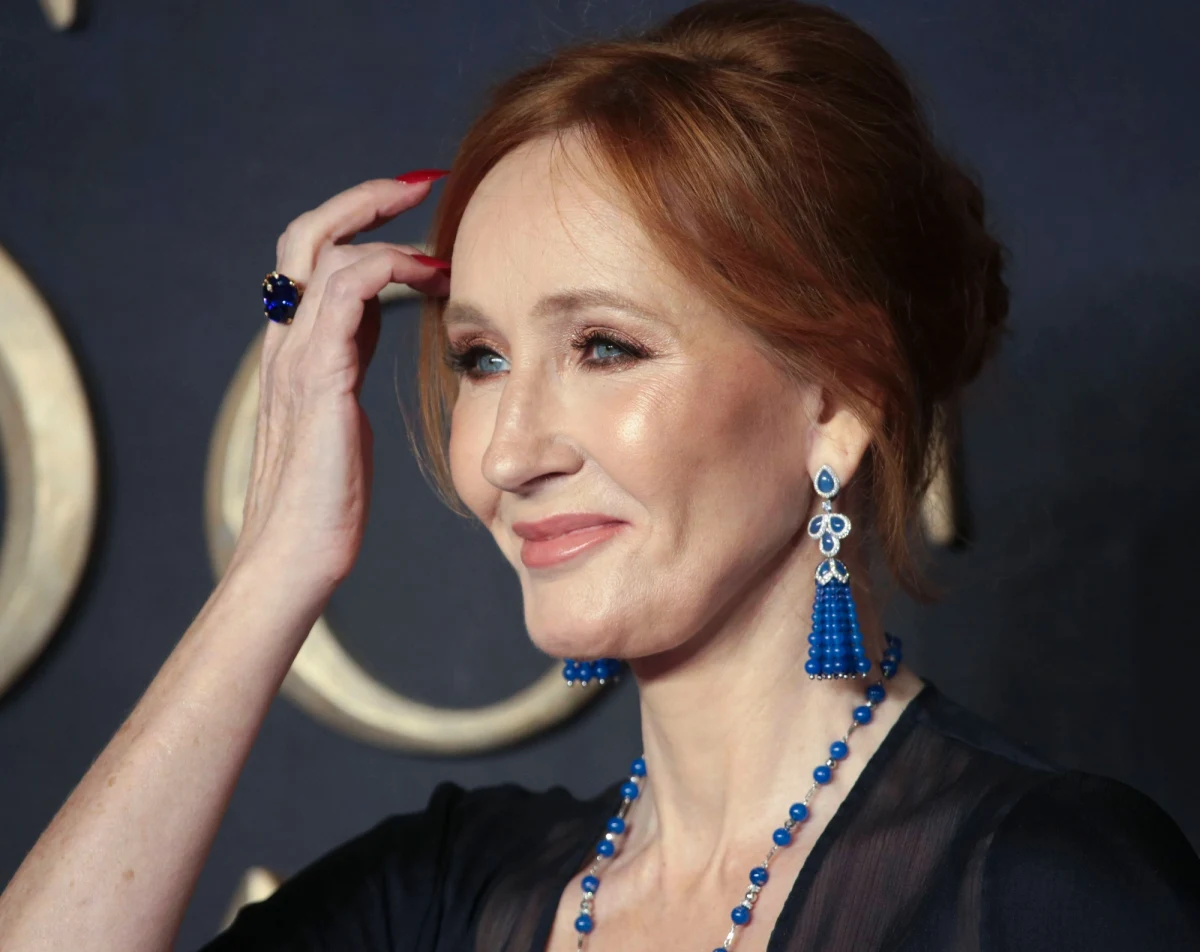 Nazwisko autorki popularnej serii książek o Harrym Potterze zostało usunięte z Muzeum Popkultury w Seattle. To wyraz sprzeciwu wobec wypowiedzi J.K. Rowling na temat osób transpłciowych.