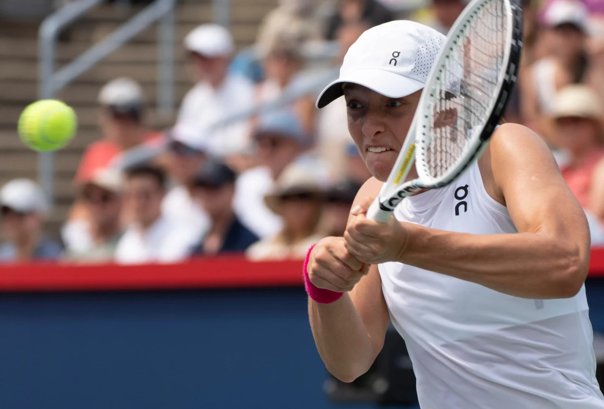 Iga Świątek awansowała do 1/8 finału turnieju WTA 1000 na kortach twardych w Montrealu. Polka w drugiej rundzie pokonała Czeszkę Karolinę Pliskovą 7:6 (8-6), 6:2. Spotkanie trwało godzinę i 50 minut.