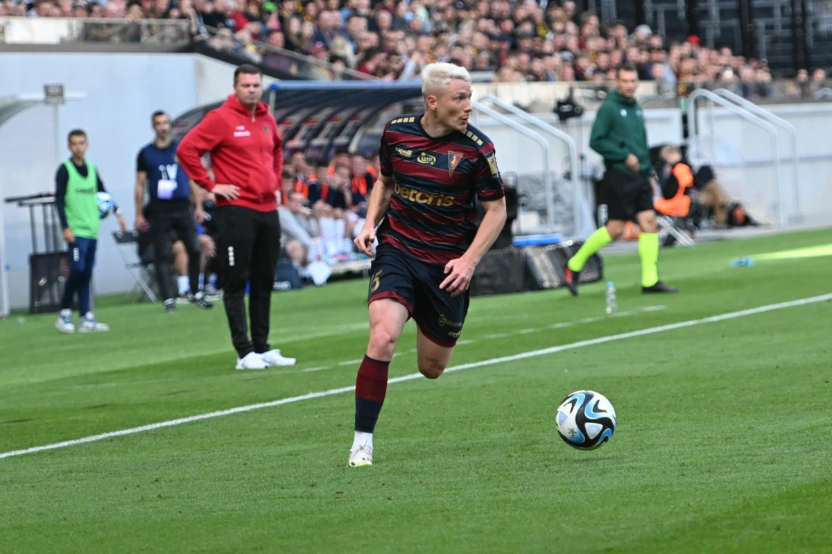 To prawdopodobny koniec przygody "Portowców" w europejskich pucharach. Belgijski KAA Gent zdeklasował Pogoń Szczecin wygrywając pierwsze starcie aż 5:0. Rewanż wydaje się już tylko kwestią formalną.