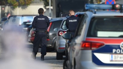 Wypadek minibusa w Austrii. Nie żyją cztery osoby, w tym dwoje dzieci