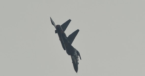 W obwodzie królewieckim podczas lotu szkoleniowego rozbił się rosyjski myśliwiec Su-30. Załoga samolotu zginęła. Informację o tym zdarzeniu opublikowała "RIA Novosti".