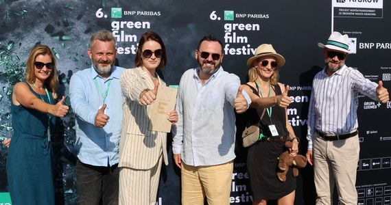 W Krakowie rozpoczął się szósty BNP Paribas Green Film Festival - obfitować on będzie w filmy ekologiczne, a zobaczyć będzie można produkcje z całego świata. Tegoroczna edycja wydarzenia odbędzie się w dniach 13-20 sierpnia na Bulwarze Czerwieńskim u stóp Wawelu.