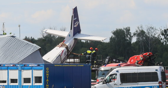 W środę Państwowa Komisja Badania Wypadków Lotniczych przedstawi wstępny raport dotyczący katastrofy samolotu w Chrcynnie. Do wypadku doszło 17 lipca - zginęło wówczas sześć osób, a siedem odniosło poważne obrażenia.