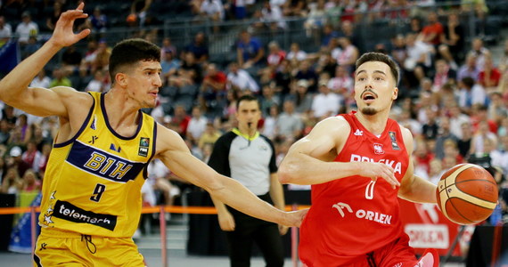 Polscy koszykarze pokonali w Gliwicach Bośnię i Hercegowinę 85:76 (27:19, 23:18, 20:18, 15:21) w swoim drugim meczu turnieju prekwalifikacyjnego grupy B do igrzysk olimpijskich Paryż 2024. W niedzielę wygrali z Węgrami.