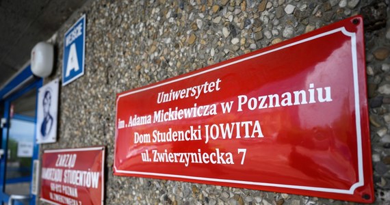 Kanclerz Uniwersytetu im. Adama Mickiewicza w Poznaniu grozi procesem grupie studentów? Prawnicy Marcina Wysockiego, kanclerza UAM, wysłali do Studenckiej Inicjatywy Mieszkaniowej pismo z wezwaniem do usunięcia wpisów dotyczących likwidacji akademika Jowita w centrum Poznania, które atakowały też osobę kanclerza.