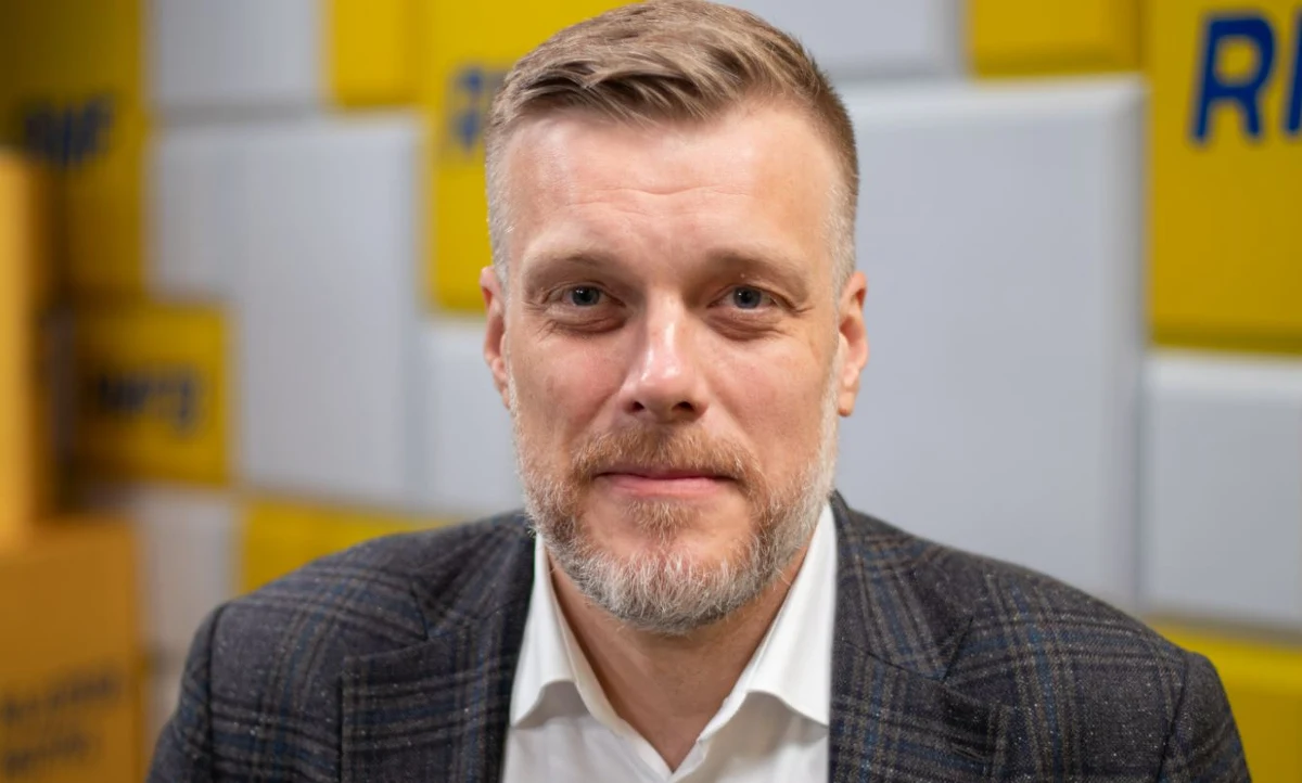 "Będzie to osoba zgłaszana przez środowisko SLD" - tak o tym, kto wypełni wakat na miejscu przypisanym Lewicy w ramach paktu senackiego w Mińsku Mazowieckim, mówił w Porannej rozmowie w RMF FM Adrian Zandberg. Współprzewodniczący Lewicy Razem stwierdził, że będzie to osoba "związana ze społecznością lokalną".