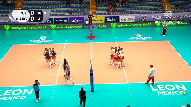 Skrót meczu fazy grupowej MŚ U-21 siatkarek Polska - Argentyna 3:0 (25:17, 27:25, 25:23).

