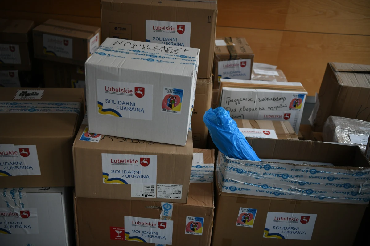 Do szpitala w Zaporożu w Ukrainie trafi ratujący życie sprzęt dla noworodków i wcześniaków, który wyjechał w sobotę sprzed Urzędu Marszałkowskiego w Lublinie. Wśród darów za prawie 90 tys. zł są m.in. aparaty do wspomagania oddychania, środki higieniczne.