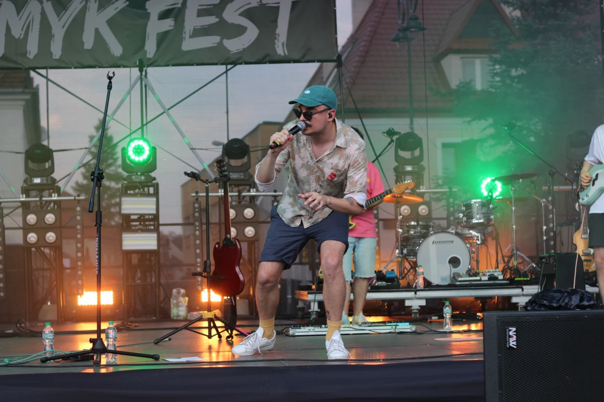 Koncerty z gwiazdami sceny muzycznej, specjalne menu przygotowane przez lokalne cukiernie i restauracje oraz wiele wydarzeń towarzyszących. W Myślenicach odbył się SMYK FEST. Jego celem jest pomoc chorym dzieciom, podopiecznym fundacji Akuratna.