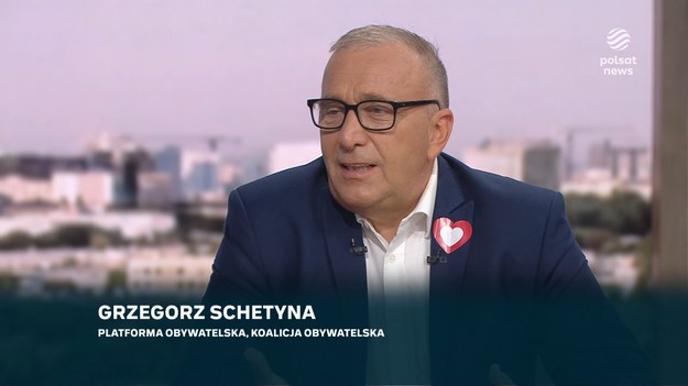 Podczas "Śniadania Rymanowskiego w Polsat News i Interii" politycy rozmawiali m.in. na temat powołania komisji ds. rosyjskich wpływów. Trwają dywagacje czy komisja powstanie jeszcze w tej kadencji.


- Ta sprawa jest zamknięta, tej komisji nie będzie - stwierdził Grzegorz Schetyna z PO. 

 
- Mają bałagan nie są w stanie zorganizować zakończenia procesu komisji, która miała być wielkim młotem na opozycję, a przede wszystkim na Donalda Tuska. Nie są w stanie zrobić tego równolegle wraz z przygotowanym planem referendum – podał.  


Według niego PiS jest obecnie partią "walczącą w środku", a prezes Jarosław Kaczyński "tego nie ogarnia". Stwierdził, że partia rządząca stawia na temat referendum, bo to "pomoże im oszukać ludzi i wygrać wybory". 


