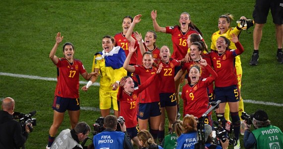 Reprezentacja Hiszpanii w finale pokonała Anglię 1:0 i zdobyła w Sydney złoty medal piłkarskich mistrzostw świata kobiet. Bramkę na wagę zwycięstwa w 29 minucie strzeliła kapitan Hiszpanii Olga Carmona.