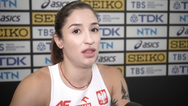 Ewa Swoboda awansowała z czasem 10,98 s do półfinałowego biegu na 100 m w lekkoatletycznych mistrzostwach świata w Budapeszcie. W eliminacjach odpadły Magdalena Stefanowicz i reprezentująca Polskę Białorusinka Kryscina Cimanouska. - Drugi raz w karierze zeszłam poniżej 11 sekund. Jestem gotowa na szybkie bieganie - skomentowała Swoboda.

