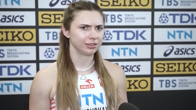 Ewa Swoboda awansowała z czasem 10,98 s do półfinałowego biegu na 100 m w lekkoatletycznych mistrzostwach świata w Budapeszcie. W eliminacjach odpadły Magdalena Stefanowicz i reprezentująca Polskę Białorusinka Kryscina Cimanouska. - Jestem niezadowolona, ale przed setką zawsze mam stres, a przed dwusetką nie, więc może na 200 metrów pójdzie mi lepiej. Nie jestem zadowolona z wyniku, ale cieszę się, że startuję jako Polka - powiedziała Cimanouska.

