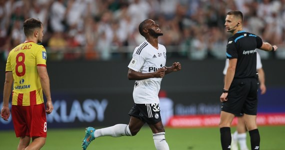 Legia Warszawa pokonała u siebie Koronę Kielce 1:0 w niedzielnym meczu 5. kolejki ekstraklasy i jest liderem. Porażki tego dnia ponieśli pozostali reprezentanci polskiego futbolu w Lidze Konferencji - Pogoń Szczecin przegrała w Łodzi z ŁKS 0:1, a Lech Poznań we Wrocławiu ze Śląskiem 1:3.