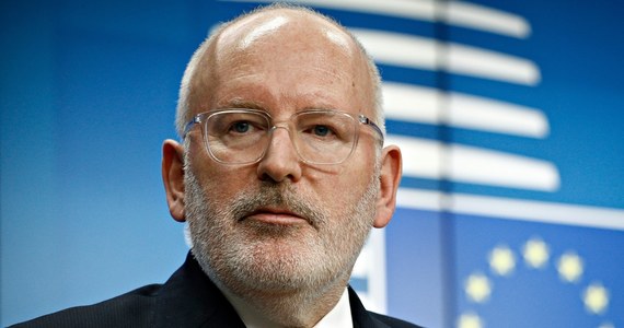 Frans Timmermans złożył rezygnację z funkcji członka Komisji Europejskiej - poinformowała szefowa KE Ursula von der Leyen. Timmermans wraca do krajowej polityki - będzie walczył o funkcję premiera Holandii.