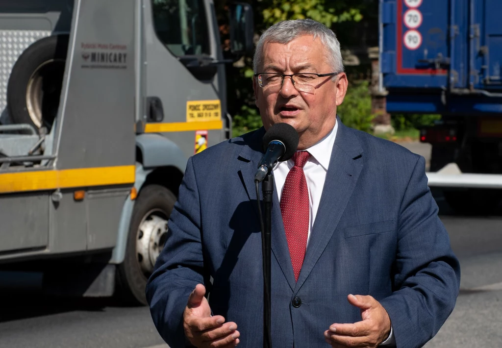 Minister Infrastruktury Andrzej Adamczyk