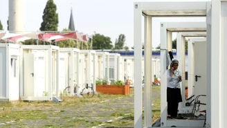 Deutsche Welle: Niemcy nie radzą sobie z falą migracji. "Rząd w szpagacie"