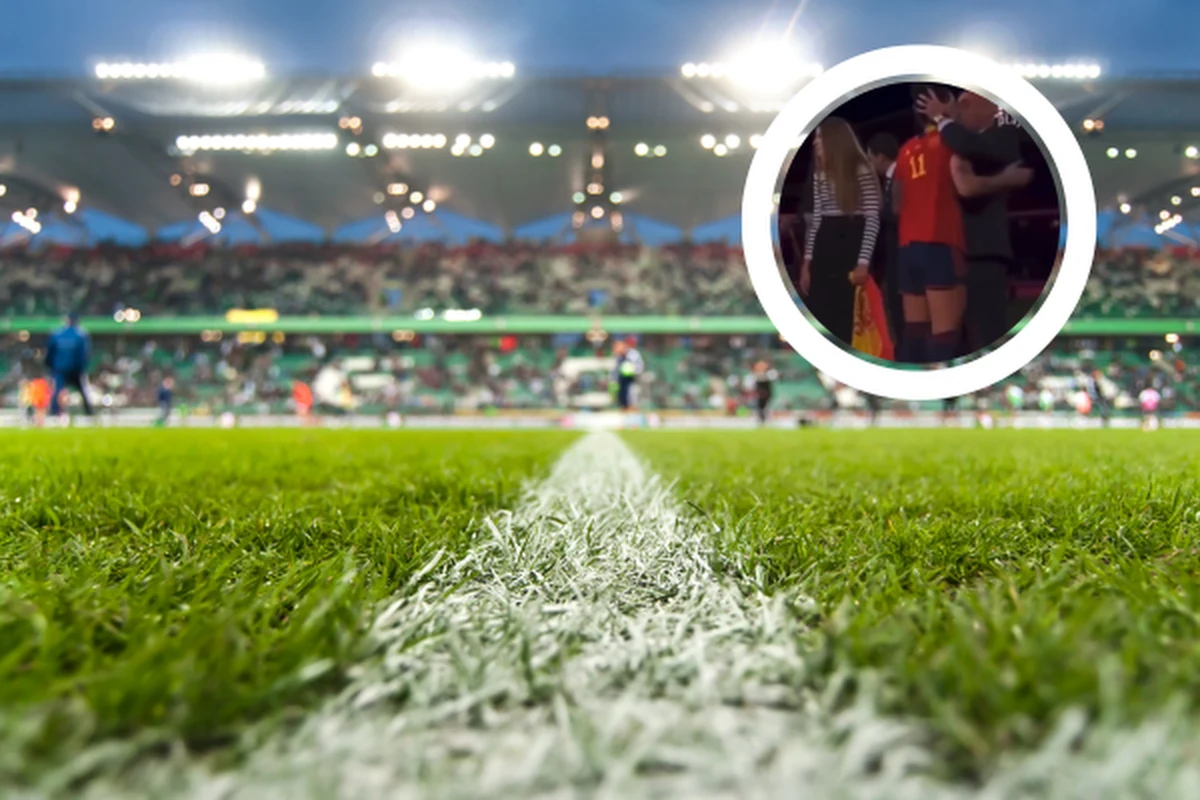 FIFA wszczęła postępowanie dyscyplinarne w sprawie zachowania prezesa hiszpańskiej federacji piłkarskiej Luisa Rubialesa. Szef RFEF po finale mistrzostw świata pocałował w usta reprezentantkę Hiszpanii Jenni Hermoso.