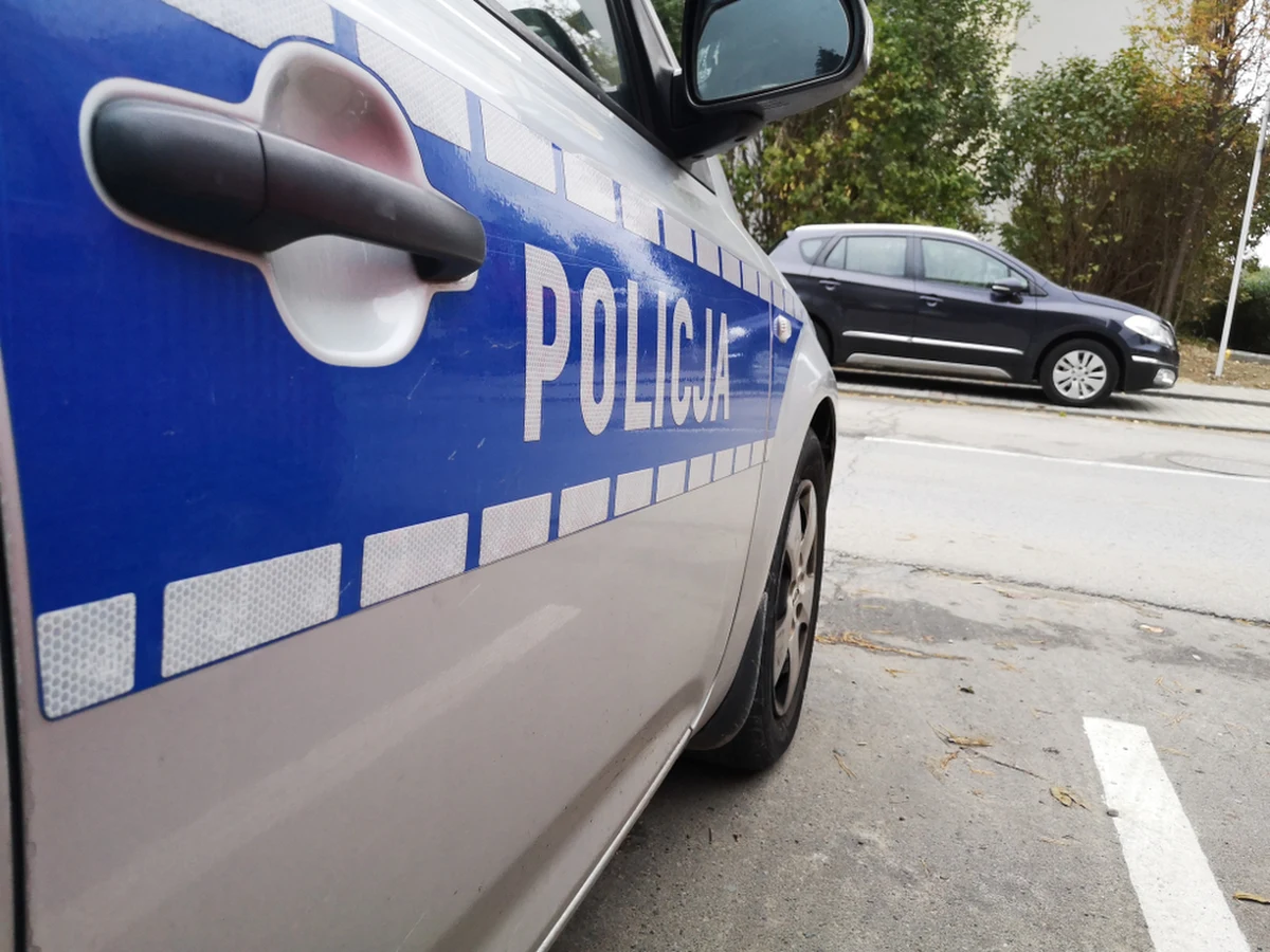 Policjanci z Komendy Powiatowej w Rawie Mazowieckiej znaleźli poszukiwanego od trzech dni 23-letniego Michała. Mężczyzna został odnaleziony w Radomiu.