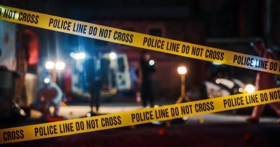 Cztery osoby, w tym napastnik, zginęły w sobotę w strzelaninie w Jacksonville na Florydzie w USA - poinformował szeryf miejscowej policji. Motywem zabójstwa była "nienawiść rasowa".