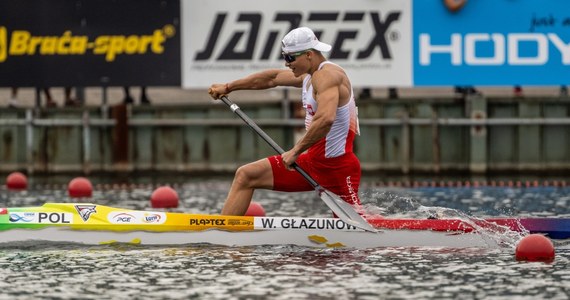 Kanadyjkarz Wiktor Głazunow zdobył w Duisburgu brązowy medal mistrzostw świata w nieolimpijskiej konkurencji C1 5000 m. Zwyciężył Węgier Adolf Balazs przed Niemcem Sebastianem Brendelem.