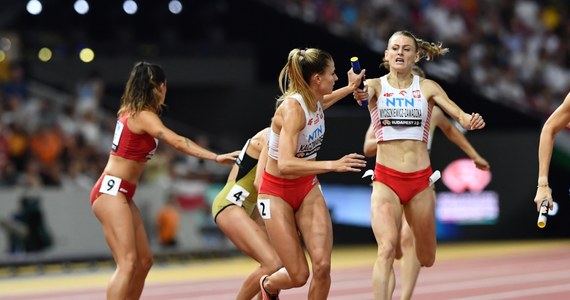 Alicja Wrona-Kutrzepa, Marika Popowicz-Drapała, Patrycja Wyciszkiewicz-Zawadzka i Natalia Kaczmarek czasem 3.24,93 zajęły szóste miejsce w szafecie 4x400 m podczas lekkoatletycznych mistrzostw świata w Budapeszcie. Wygrały Holenderki przed Jamajkami i Brytyjkami.