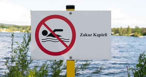 Kolejne kąpieliska na Mazowszu zostały zamknięte, najczęściej przez zakwit sinic. Sytuację może poprawić pogoda - w pierwszej części tego tygodnia w prognozach nie ma upałów.