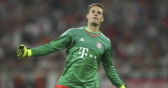 ​Słynny bramkarz Bayernu Monachium Manuel Neuer po trwającej prawie dziewięć miesięcy przerwie wznowił treningi z zespołem - poinformował jego klub. 37-letni piłkarz reprezentacji Niemiec, mistrz świata z 2014 roku, w grudniu złamał nogę podczas urlopu.