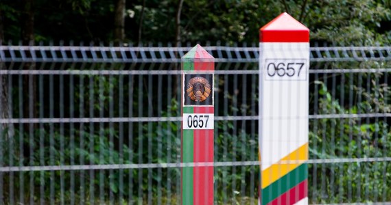 Litwa planuje zamknąć dwa kolejne przejścia graniczne z Białorusią – poinformowała minister spraw wewnętrznych kraju Agne Bilotaite, którą cytują litewskie media. Dwa pierwsze przejścia, z sześciu do niedawna czynnych, zostały zamknięte przed dwoma tygodniami.