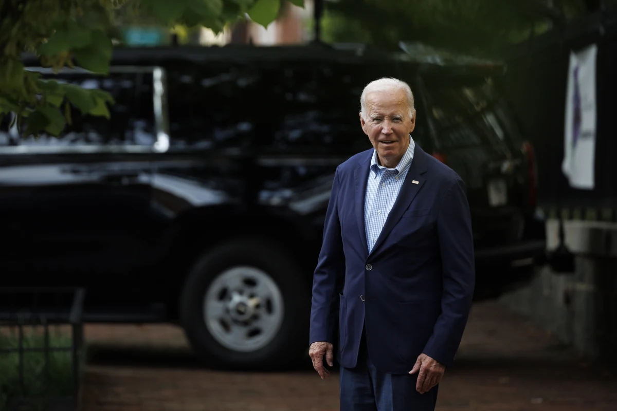 Prezydent USA Joe Biden 10 września złoży wizytę w Wietnamie - podał w poniedziałek Biały Dom. Biden zapowiedział wcześniej, że podczas wizyty kraje mają podnieść rangę swoich stosunków do poziomu "strategicznego partnerstwa" i pogłębić współpracę technologiczną. Amerykański prezydent po raz pierwszy nie weźmie udziału w uroczystościach upamiętniających zamachy 11 września w Nowym Jorku.