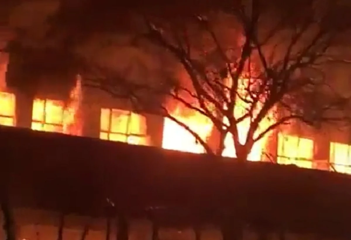 Co najmniej 73 osoby zginęły, a 43 zostały ranne w pożarze budynku mieszkalnego w Johannesburgu. Formalnie bydunek był opuszczony.