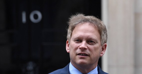 Grant Shapps, dotychczasowy minister ds. bezpieczeństwa energetycznego, został powołany na stanowisko ministra obrony. Zastąpił Bena Wallace'a, który zgodnie z wcześniejszą zapowiedzią złożył rezygnację.