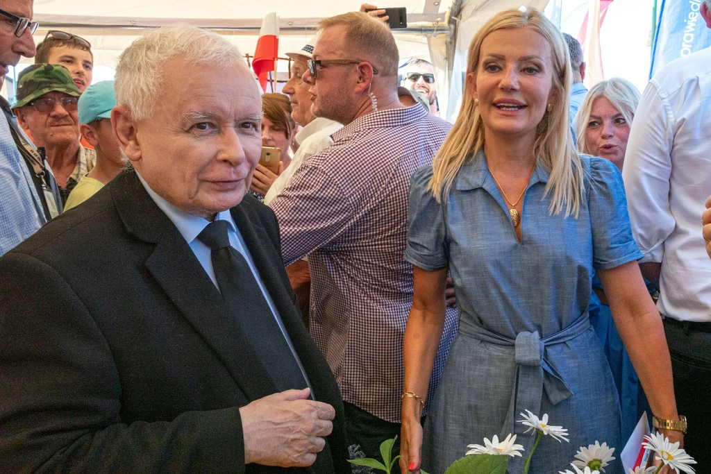 Jarosław Kaczyński i Anna Pieczarka w Woli Rzędzińskiej