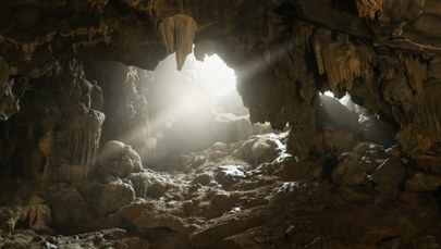 Jaskinia Mroźna w Tatrach po remoncie. Zlikwidowano oświetlenie 