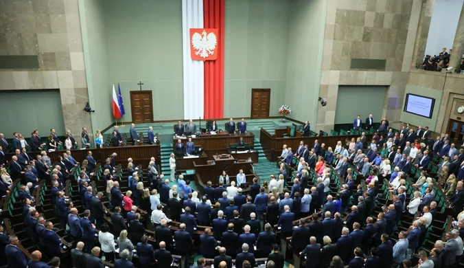 Najnowszy sondaż parlamentarny. PiS z szansą na rząd, jest jedno "ale"