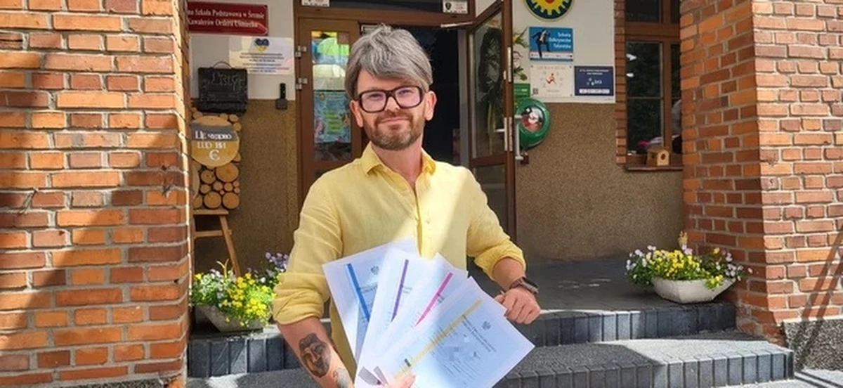 Oceny i praca domowa to przeżytek, podobnie jak odpytywanie uczniów przy tablicy - uważa gość Rozmowy w południe w RMF FM. Jakub Tylman jest nauczycielem przedmiotów artystycznych w Publicznej Szkole Podstawowej w Śremie im. Kawalerów Orderu Uśmiechu, a także laureatem Nagrody im. Ireny Sendlerowej i autorem książki "Jak pokolorować szkolę". W pierwszym dniu nowego roku szkolnego o jego wizję szkoły pytał go Piotr Salak.