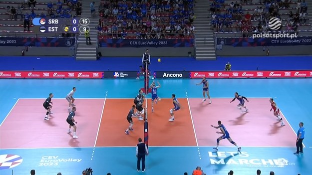 Skrót meczu Serbia - Estonia 3:0 (25:16, 25:23, 25:22)