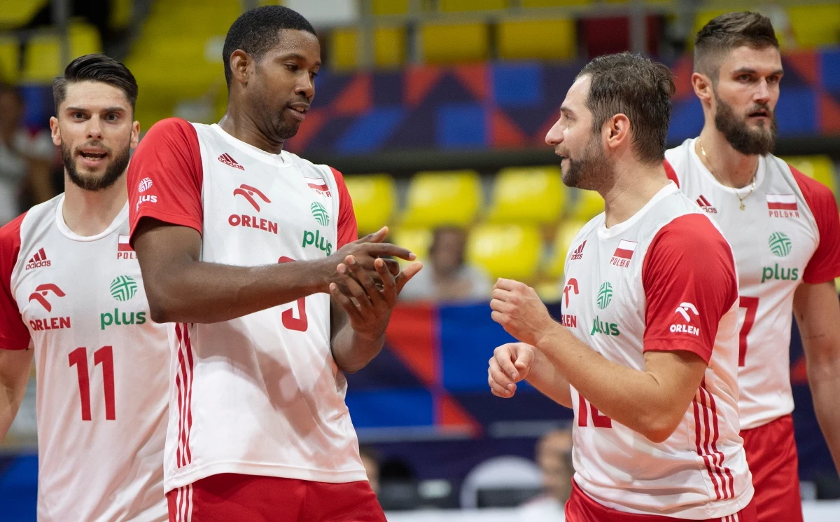 Polscy siatkarze kończą zmagania w grupie C mistrzostw Europy. Podopieczni Nikoli Grbicia, pewni awansu do 1/8 finału, zmierzą się dziś w macedońskim Skopje z Czarnogórą, która nie ma już realnych szans na grę w fazie pucharowej.
