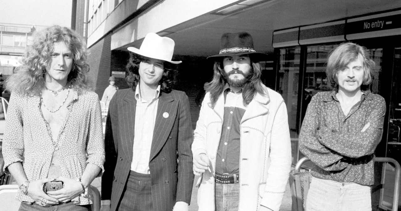 Aż 15 tys. funtów zapłacił anonimowy kolekcjoner za samą okładkę egzemplarza albumu "Houses of the Holy" z 1973 roku. O tak wysokiej cenie zdecydował fakt, że były na niej autografy wszystkich czterech muzyków grupy Led Zeppelin.