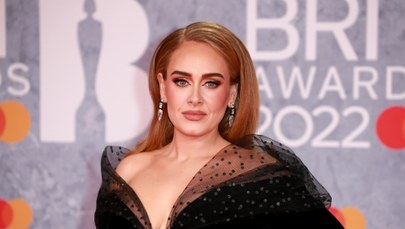 Choroba Adele. Z tego powodu upadła przed wyjściem na scenę