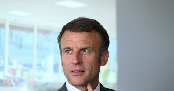 "Nie może być rosyjskiej flagi podczas igrzysk olimpijskich" - powiedział prezydent Francji Emmanuel Macron w wywiadzie dla "L'Equipe". Przyszłoroczne letnie igrzyska odbędą się w Paryżu.