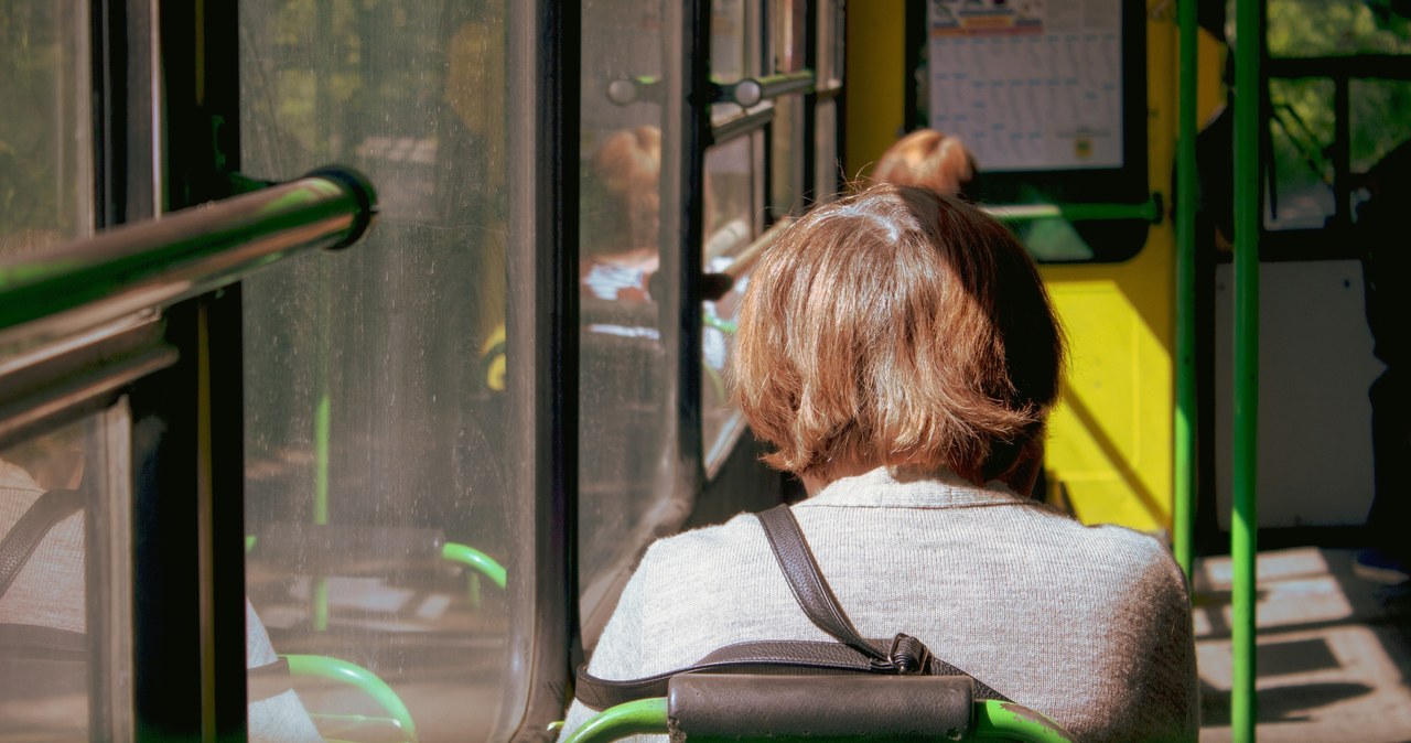 Kierowca, autobusu, linii, BielskuBiałej, udowodnił, każdy, pracownik, Komunikacji, Beskidzkiej, jest, uprzejmy, empatyczny, Męż 80-latka stała na mrozie, wyprosił ją kierowca autobusu. Co mówią przepisy?