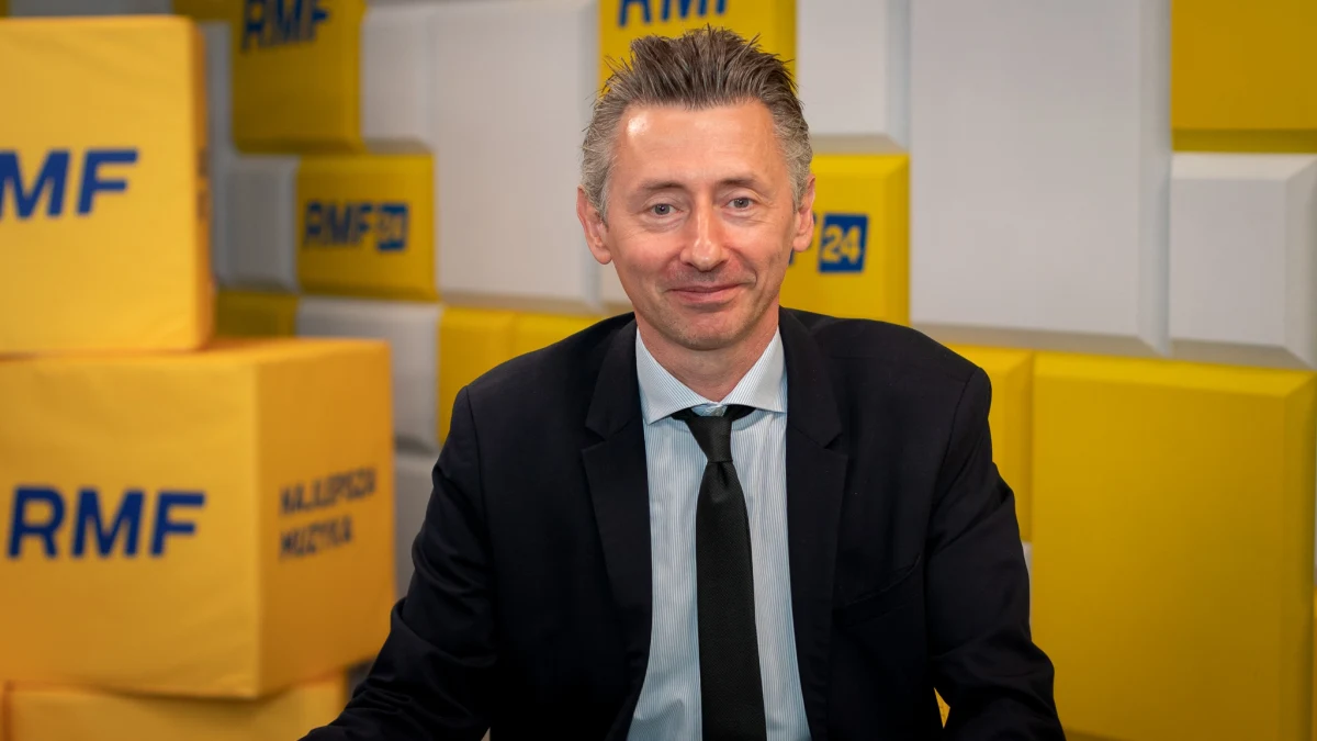 "Mamy przewidzianą zmianę systemu podatkowego. To jest system progresywny, ale z takim specjalnym algorytmem. Tam nie ma takich progów, jak to jest teraz" – mówił w Popołudniowej rozmowie w RMF FM Maciej Gdula, poseł Nowej Lewicy. W ten sposób odniósł się do propozycji Lewicy dotyczącej zwiększenia wydatków na służbę zdrowia do 8 proc. PKB. 