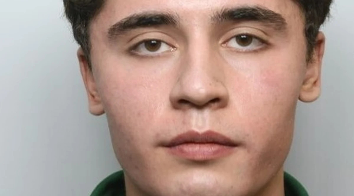 20 tys. funtów nagrody zaoferowała londyńska policja metropolitalna za informacje, które pomogą w schwytaniu oskarżonego o terroryzm byłego żołnierza brytyjskiej armii. 21-letni Daniel Abel Khalife uciekł z więzienia HMP Wandsworth w południowo-zachodnim Londynie w środę rano. 