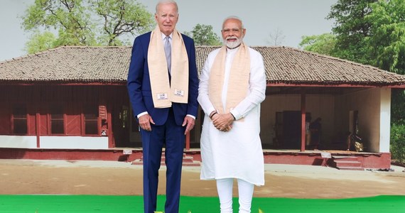 Podczas szczytu G20 w Delhi, choć na jego marginesie, światowi przywódcy ogłosili międzynarodowe porozumienie w sprawie korytarza kolejowego, łączącego porty Indii z krajami Bliskiego Wschodu oraz z Europą. "To naprawdę wielka sprawa" - powiedział prezydent Joe Biden, który był jednym z sygnatariuszy porozumienia.